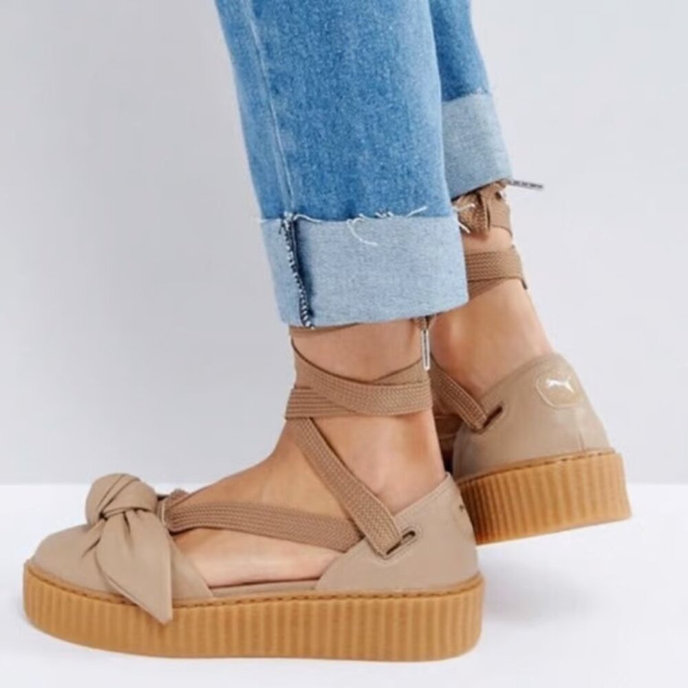 Puma x Fenty Women's Bow Creeper Sandal Tan size 9